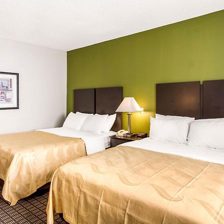 Quality Inn Stateline Уендоувър Екстериор снимка