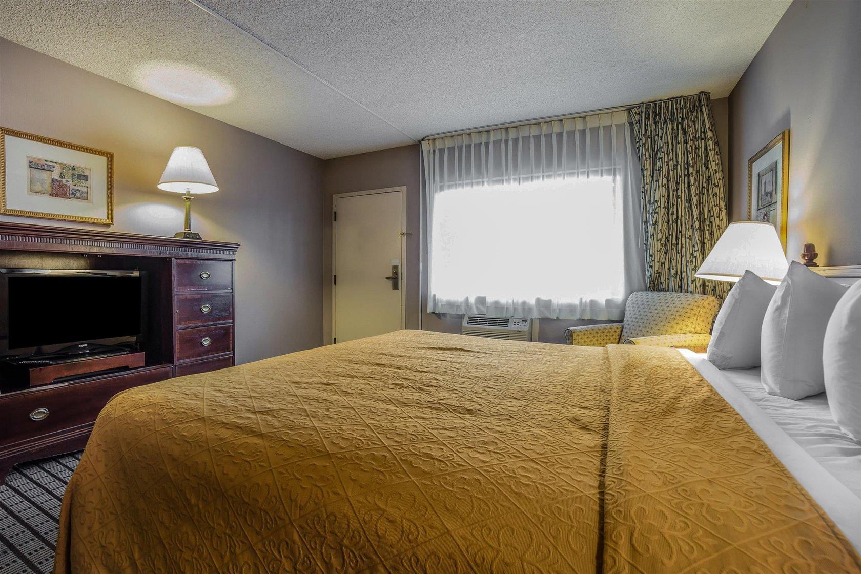 Quality Inn Stateline Уендоувър Екстериор снимка